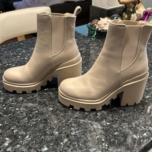 Steven Madden Roxie Bootie - Picture 3 of 5